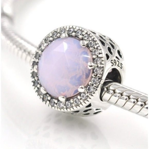 New Pandora Radiant Hearts Charm Opalescent Pink 791725 - Picture 4 of 5